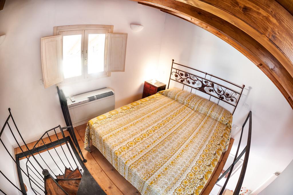 Villa Pace Pozzolengo Rom bilde